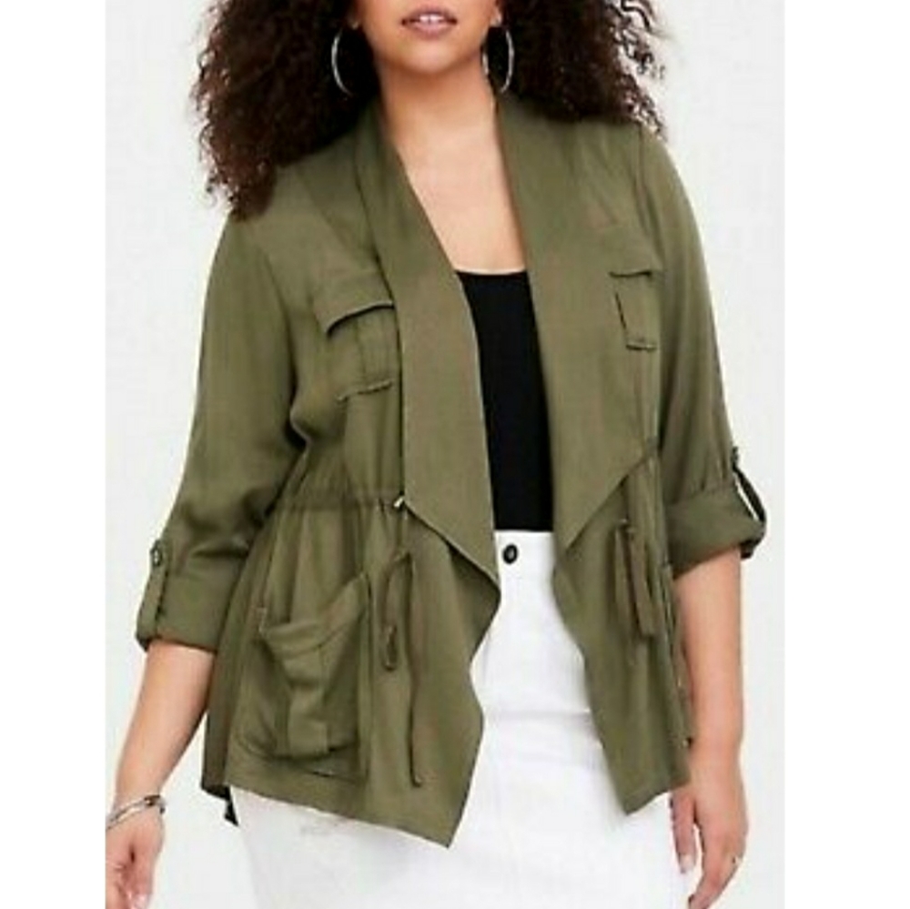 Torrid olive green lightweight utility style jacket size 10 neutral casual Fall